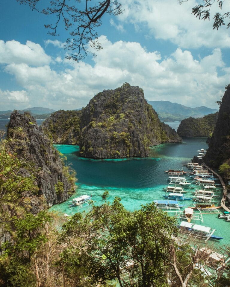 Private Cruise Coron to El Nido